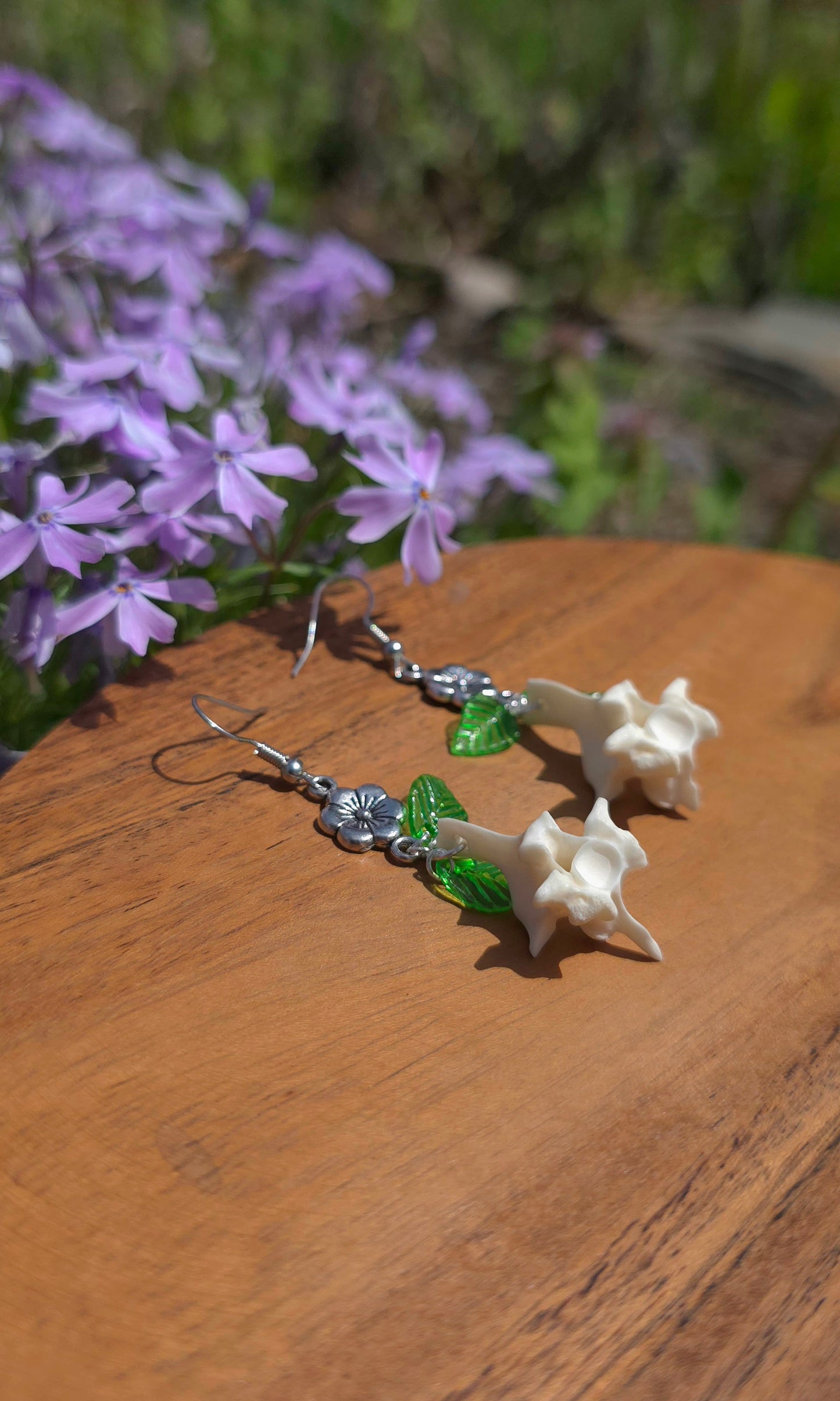 Blood Python Vertebrae Floral Jewelry Set