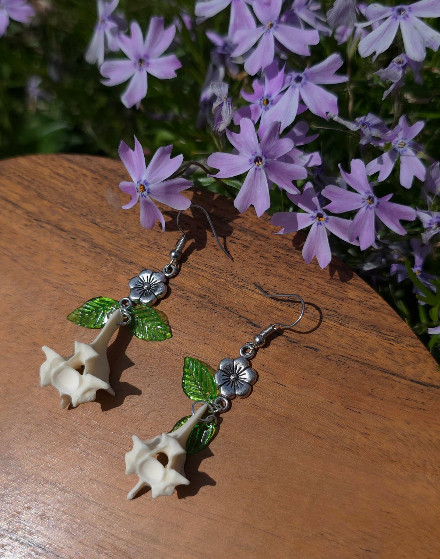 Blood Python Vertebrae Floral Jewelry Set